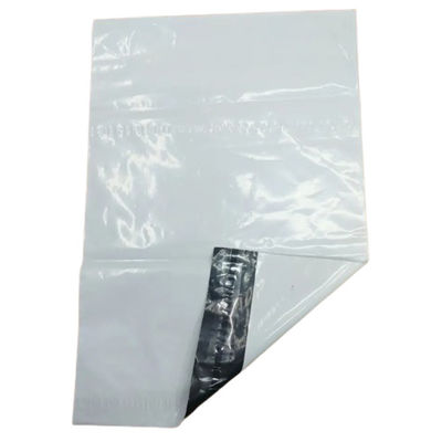 Bolsas de envío de correo poliprotegidas a prueba de lágrimas resistentes al clima Impresas en blanco y negro